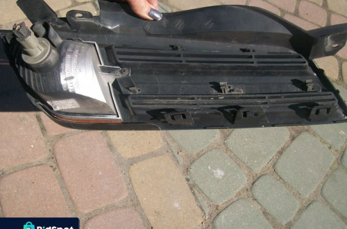 Atrapa Nerka Nissan Micra K12