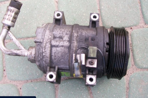 sprężarka klimatyzacji volvo v40 8708581