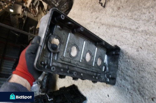 mercedes w210 pokrywa dekiel zaworow a6040160205