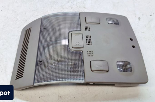 LAMPKA PODSUFITKI OŚWIETLENIE KABINY AMBIENTE AUDI A4 B6 B7 8E0947135D EC3