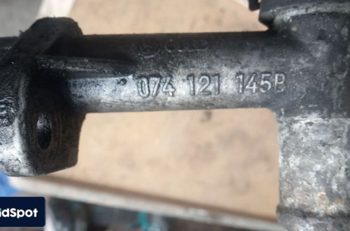 VW LT 2.5 TDI KROCIEC WODY 074121145B