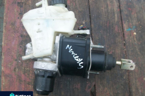 Pompa hamulcowa Mercedes W211 W219 A0004300312