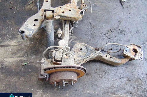 BELKA ZAWIESZENIA TYŁ RENAULT KOLEOS I 1 4X4