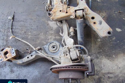 BELKA ZAWIESZENIA TYŁ RENAULT KOLEOS I 1 4X4