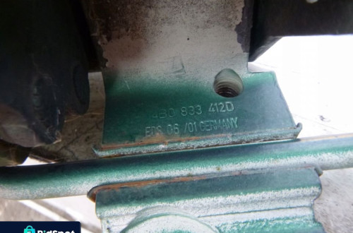 SKODA OCTAVIA I ZAWIAS PRAWY TYL DOL 4B0833412D
