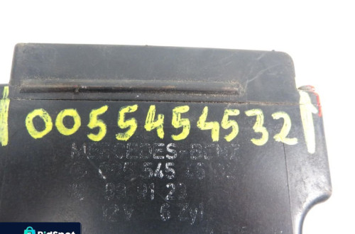 PRZEKAŹNIK ŚWIEC MERCEDES 124 3.0 D 0055454532