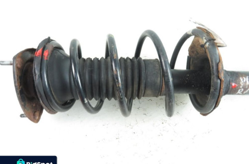 MCPERSON PRAWY PRZEDNI TOYOTA YARIS VERSO 1.5 VVT