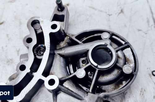 OSŁONA OBUDOWA WAŁKÓW AUDI A4 A5 TFSI 06H103166G 2