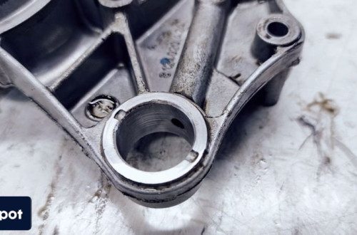 OSŁONA OBUDOWA WAŁKÓW AUDI A4 A5 TFSI 06H103166G 2