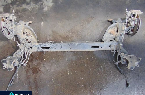 BELKA ZAWIESZENIA TYŁ RENAULT FLUENCE LIFT