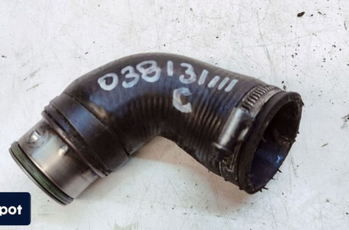 RURA WĄŻ PRZEWÓD INTERCOOLERA AUDI A3 8P VW SEAT SKODA 2.0 TDI 038131111C