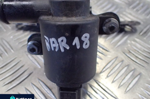 AUDI S8 TFSI DODATKOWA POMPA WODY ZAWÓR 4H0121671B