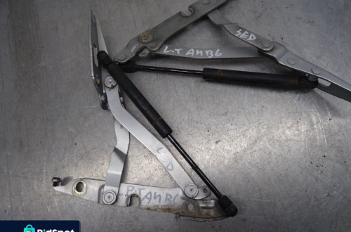 AUDI A4 B6 00-06 2.0B ZAWIASY SIŁOWNIKI KLAPY BAGAŻNIKA