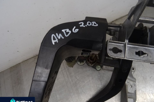 AUDI A4 B6 00-06 2.0B PEDAŁ SPRZĘGŁA HAMULCA 8E1721117A