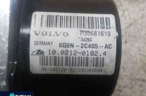 VOLVO XC60 2.4 D POMPA ABS P30681619
