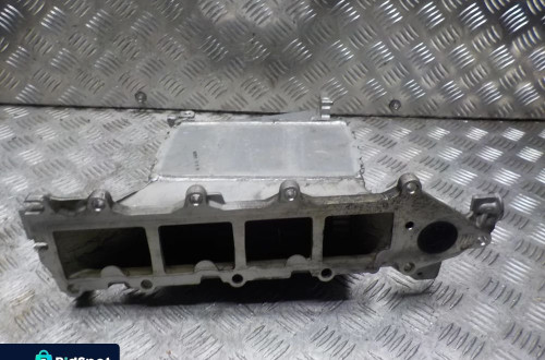 VW AUDI SEAT SKODA KOLEKTOR SSĄCY 04L129766S