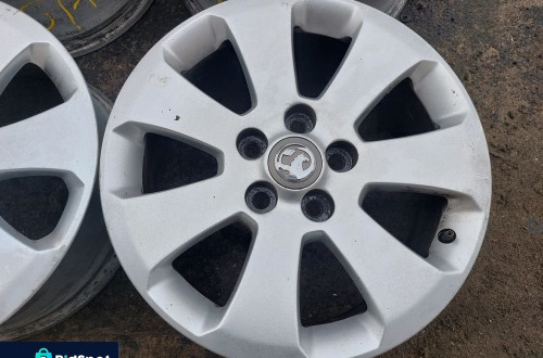 OPEL INSIGNIA FELGI ALUMINIOWE R17 7J ET41 5X120 ORYGINAŁ PROSTE !