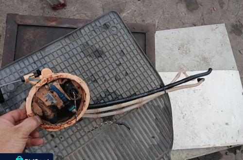 bmw e82 e81 e87 2.0d wskaznik poziomu paliwa w zbiornik