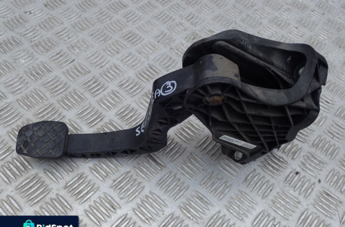 PEDAŁ SPRZĘGŁA VW AUDI SEAT SKODA 1K1721059CH RADOM