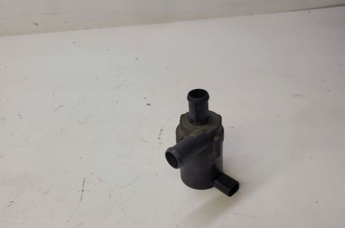 DODATKOWA POMPA WODY AUDI A4 B8 A5 A6 06H965561