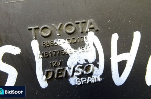 MODUŁ KLIMATYZACJI YARIS II 1.4D4D 88650-0D170