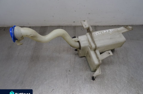 SUZUKI SWIFT V MK7 10-12 1.2B ZBIORNICZEK SPRYSKIWACZY 38400-68L1