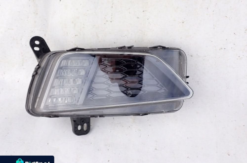 VW POLO 2G0 17- HALOGEN LED DRL PRAWY