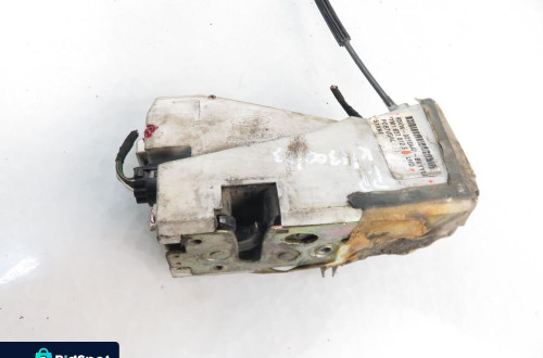 ZAMEK PRAWY PRZEDNI VW SHARAN I 7M1837012S 95VW0218A42BKYYEJ