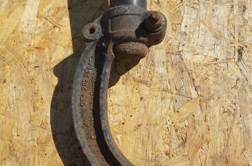 AMORTYZATOR PRAWY PRZÓD AUDI A4 B8 A5 8K0413031AE