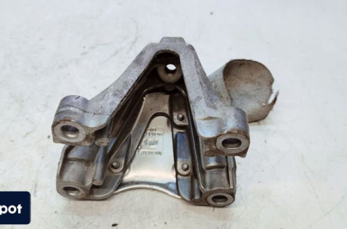 ŁAPA SILNIKA LEWA AUDI A4 B8 A5 8T A6 C7 A7 3.0 TDI 8K0199307BJ