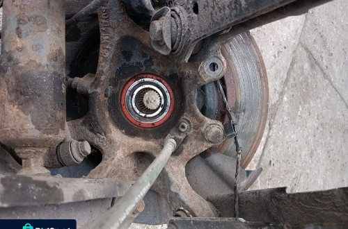 bmw e82 e88 2.0d 10r zwrotnica piasta wahacz tyl tylni tylny lewy lewa