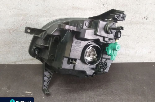 LAMPA PRZÓD PRAWA RENAULT TWINGO III 3 260105419R