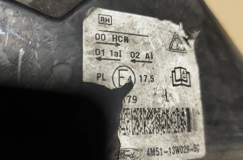 Lampa przednia prawy przód Ford Focus &#x27;08r ANGLIK 4M51-13W029-BC