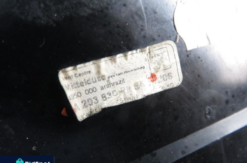 KRATKA NAWIEWU ŚRODEK MERCEDES W203 A2038302354