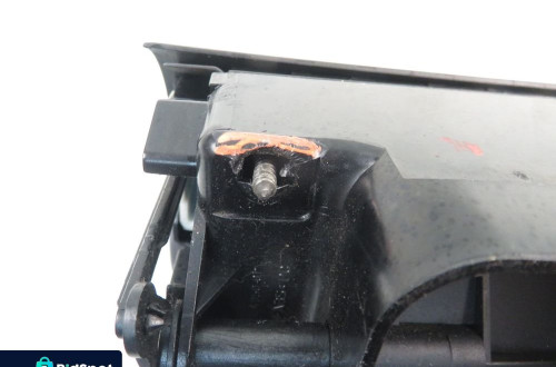 KRATKA NAWIEWU ŚRODEK MERCEDES W203 A2038302354