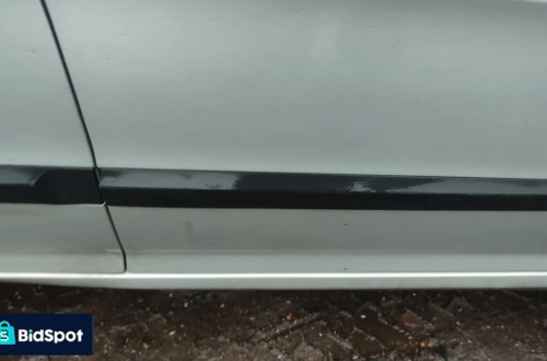 Drzwi prawy przód Peugeot 308 10&#x27; kod EZRC