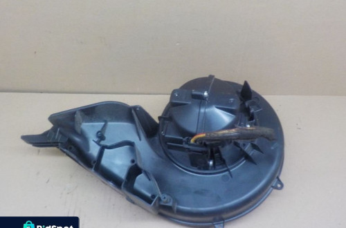 VOLVO XC60 WENTYLATOR NAGRZEWNICY  UK