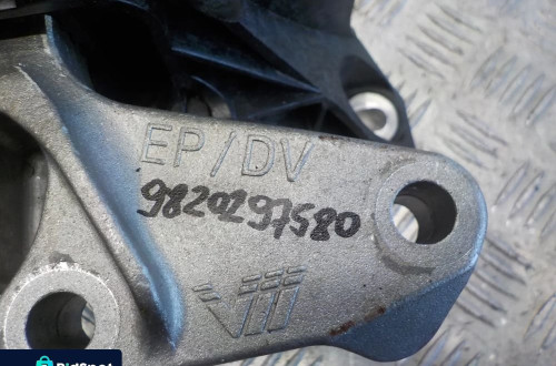 PEUGEOT 3008 II , 5008 II OPEL GRANDLAND ŁAPA PODUSZKA SILNIKA 9820297580