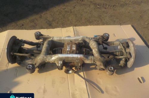 BMW E60 3.0 B BELKA MOST DYFER 7563457