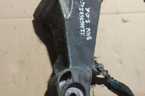 Łapa silnika mocowanie BMW E60 2.0D 22116763218