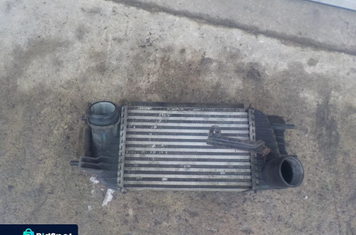 NISSAN JUKE I 1.6T  INTERCOOLER CHŁODNICA POWIETRZA
