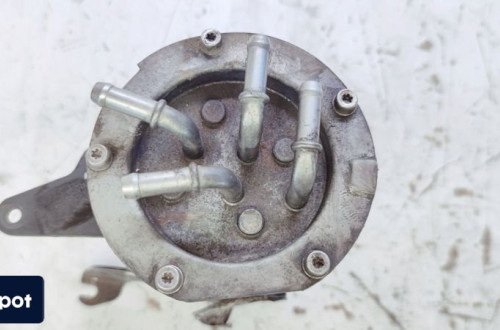 OBUDOWA FILTRA PALIWA AUDI A3 VW SEAT 3C0127400C