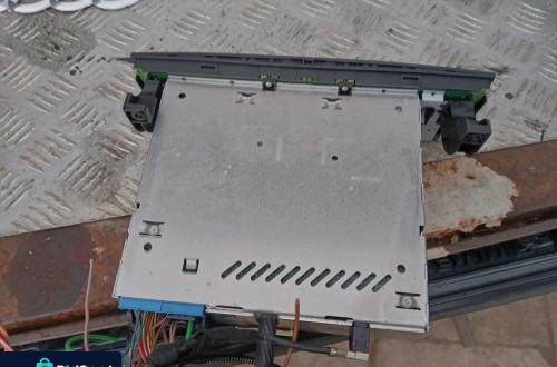 bmw e82 e88 e87 radio sdi cd 9231928