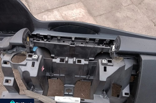 renault laguna iii 3 deska rozdzielcza kokpit konsola poduszka airbag europa regerowana