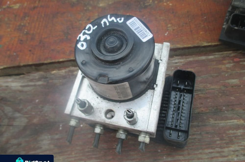 Pompa ABS Toyota Yaris 445100D030