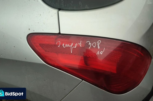 Lampa lewy tył Peugeot 308 t7 hb 07-13