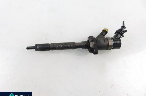 WTRYSKIWACZ FORD FOCUS MK2 1.6 TDCI 0445110259