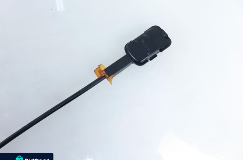 ZAMEK PRAWY PRZEDNI RENAULT MODUS 4 PIN