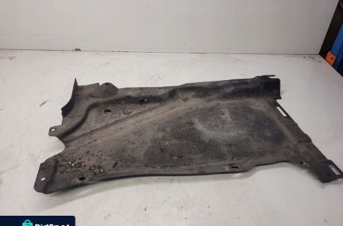 OSŁONA PODWOZIA LEWY TYŁ AUDI A6 C7 4G0825215E