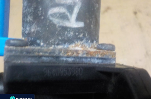 PEUGEOT 407 2.0 HDI POMPA WODY 9640953980